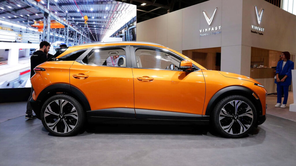 Geely Hà Đông | Showroom chính hãng 